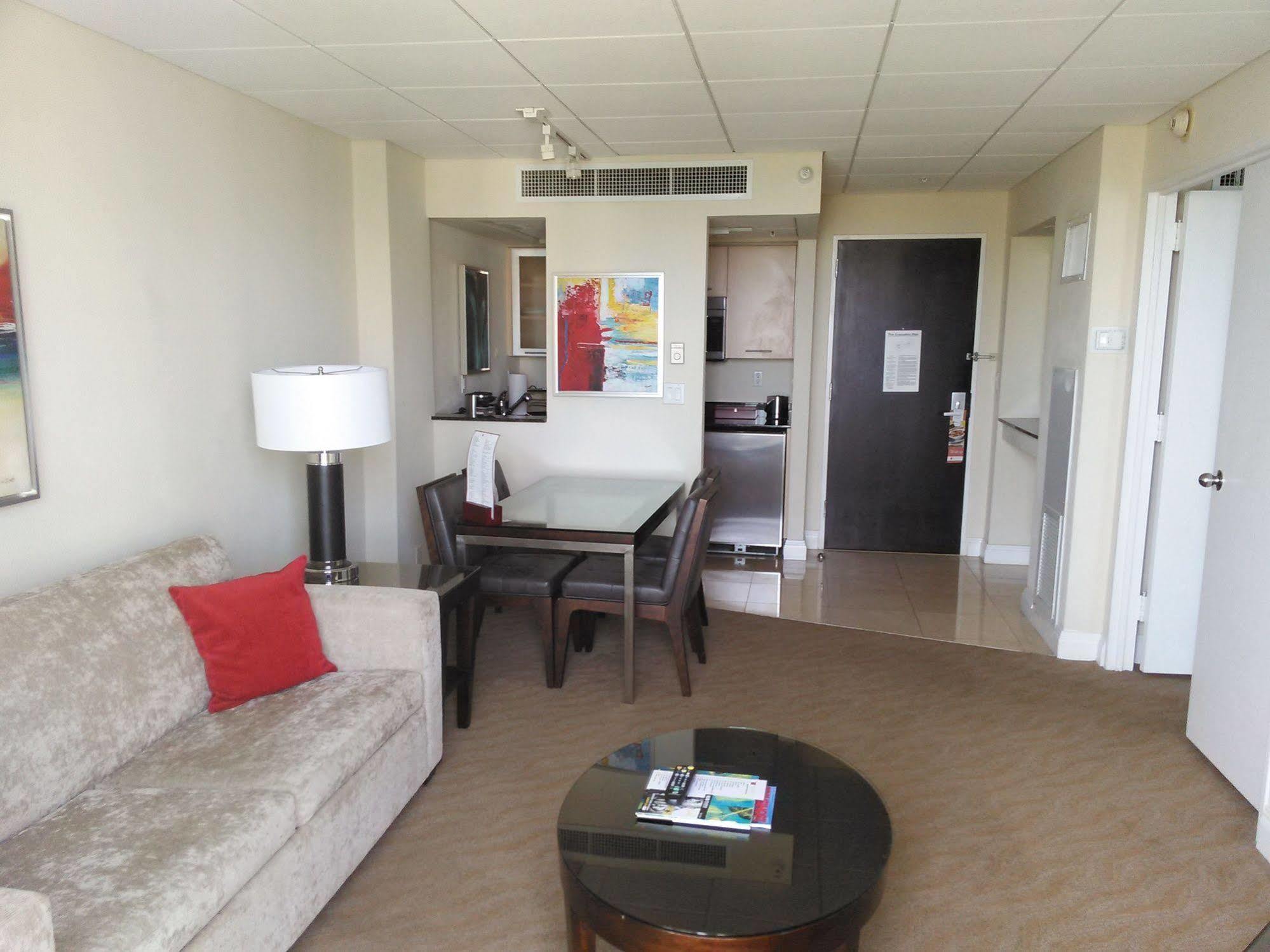Gallery One Private Condos Fort Lauderdale Bagian luar foto